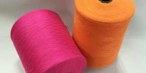 What is core-spun yarn?  What are the advantages and disadvantages of core yarn?