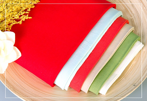 What are the advantages of stretch fabrics?  